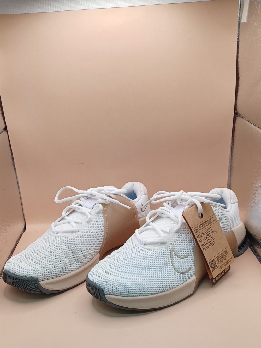 Nike Metcon 9 White/Gold Sneaker-Women Size 10 US DZ2537-104